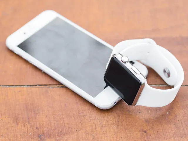 Gli smartwatch Watch 2 e Watch 2 Pro sotto i 100 euro