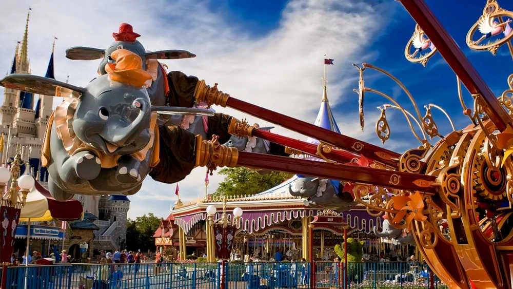Le innovazioni tech per le giostre ideate da Zamperla Le innovazioni tech per le giostre ideate da Zamperla
